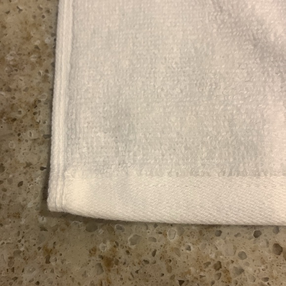 NWOT Caro Home Collection Face Cloths - 4 - Picture 5 of 5